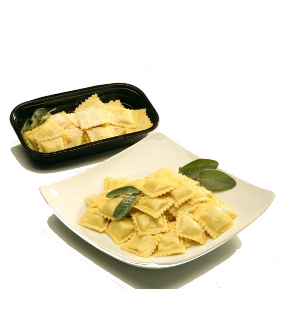 Ravioli burro e salvia Ravioli burro e salvia